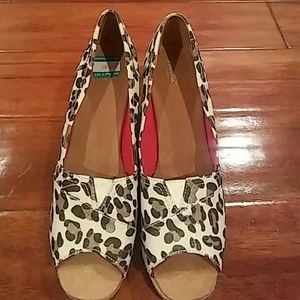 Wanted leopard print wedges